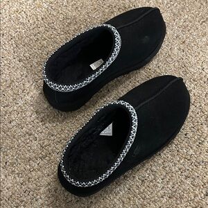 UGG Black Slippers with Woven Trim